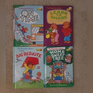 VTG 1992/ Berenstain bears books/ set of 4! Has name written inside all.